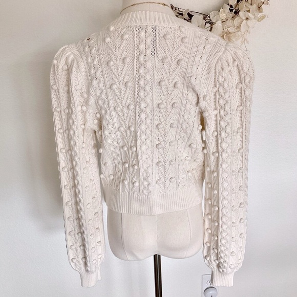 🖤 Alice & Olivia Off-White Puff-Sleeve Kitty Bauble Cable Knit Sweater Cardigan - Picture 6 of 15